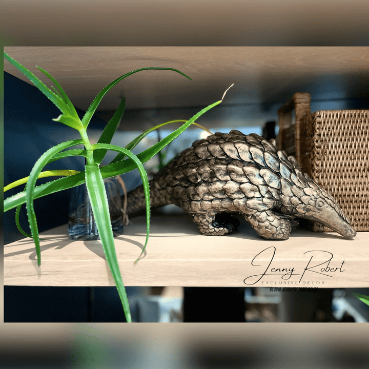 Pangolin Object (55cm)