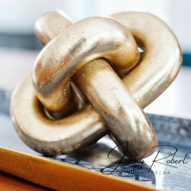 Gold Infinity Knot Objet