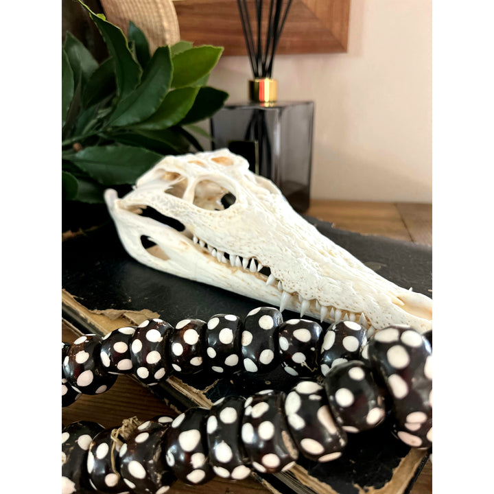 Faux Croc Face Objet